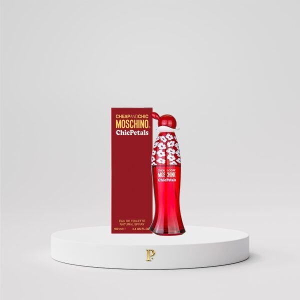 Moschino Cheap and Chic Petals